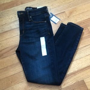 Universal Thread High Rise Skinny Jeans (Short)